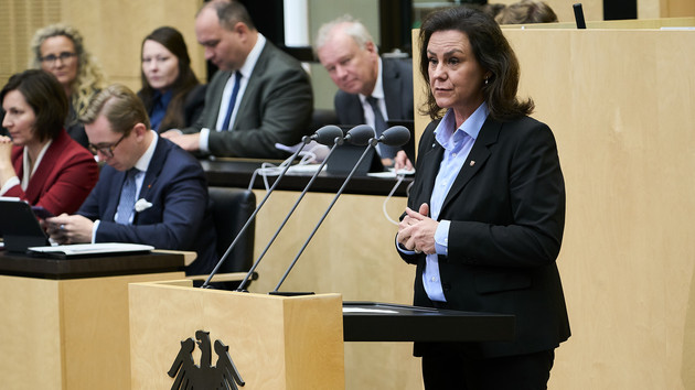 Bildungsministerin Eiling-Hütig: „Gute frühkindliche Bildung ist das Fundament für das gesamte Bildungsleben eines Menschen“ Bildungsministerin Eiling-Hütig: „Gute frühkindliche Bildung ist das Fundament für das gesamte Bildungsleben eines Menschen“
